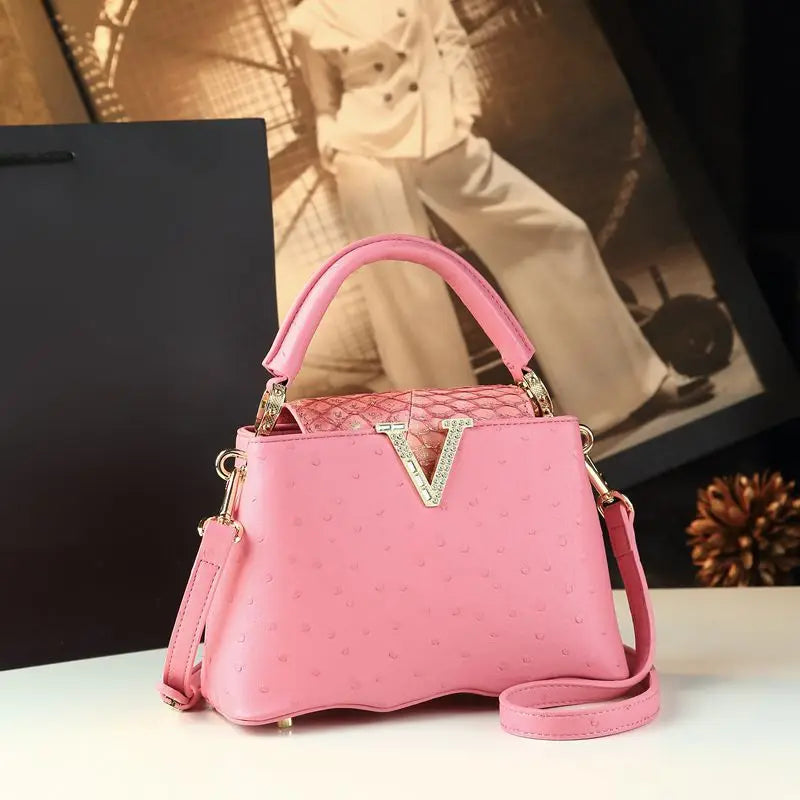 Fashion Ostrich Pattern Leather Women Handbags Diamonds V Letter Small Shoulder Crossbody Bag Girls Cute Portable Shell Bags